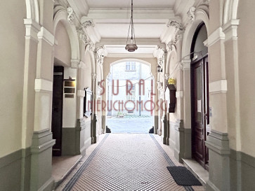 Mieszkanie Sprzedaż Warszawa Śródmieście Pankiewicza/balkon/ciche/jasne/wysokie/kamienica z 1897 r.