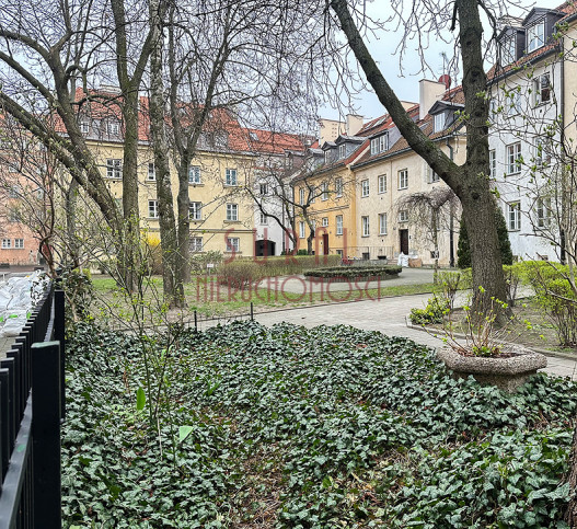 Mieszkanie Sprzedaż Warszawa Śródmieście Przy Rynku Starego Miasta/klimat/idealnie ciche/wysokie 8
