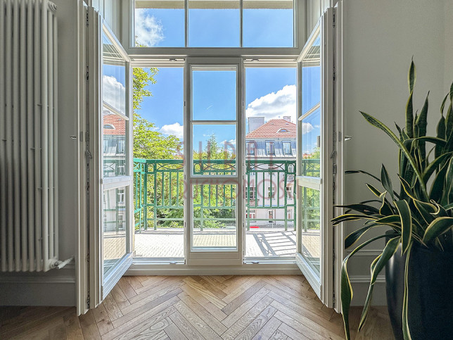 Mieszkanie Sprzedaż Warszawa Mokotów Dąbrowskiego/kamienica lata 30./balkon/cisza/zieleń 3