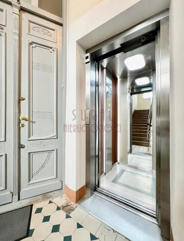 Mieszkanie Sprzedaż Warszawa Śródmieście Noakowskiego/dwa balkony/winda/frontowy apartament/modernizm 1911 r. 7