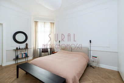 Mieszkanie Sprzedaż Warszawa Śródmieście przy Nowogrodzkiej / apartament / winda / balkon / kamienica 1911 r.
