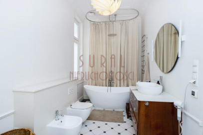 Mieszkanie Sprzedaż Warszawa Śródmieście przy Nowogrodzkiej / apartament / winda / balkon / kamienica 1911 r.